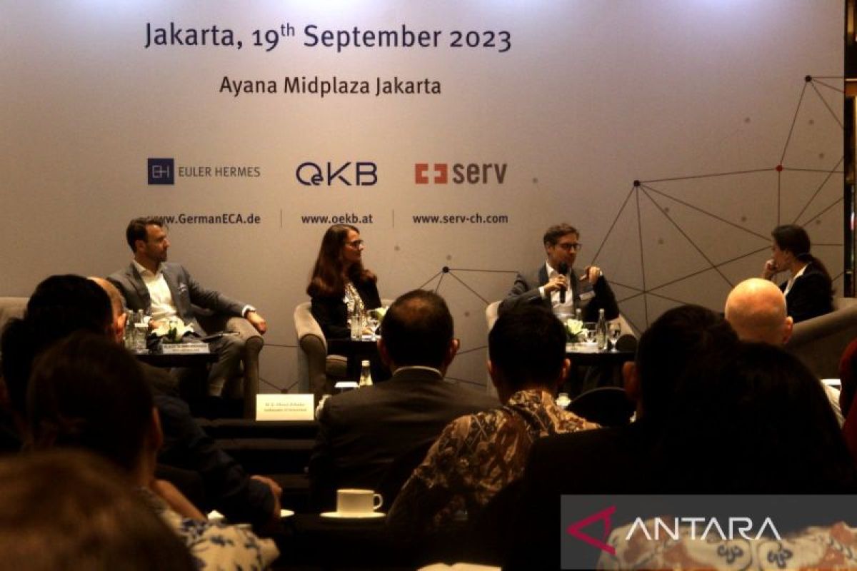 النمو الاقتصادي في إندونيسيا يعتبر عامل جذب للمصدرين الأوروبيين